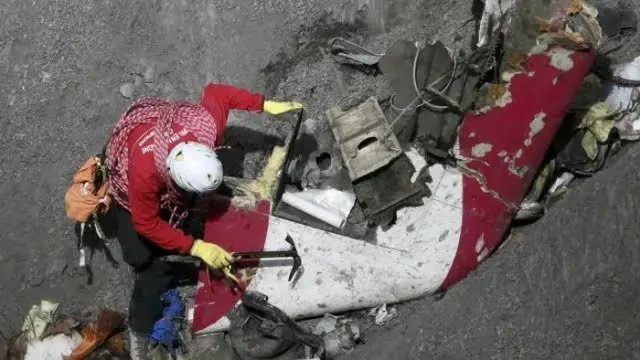 Fakta Mengerikan di Balik Tragedi Germanwings: Pesawat Jatuh Sengaja Dikendalikan Ko-Pilot — Internasional