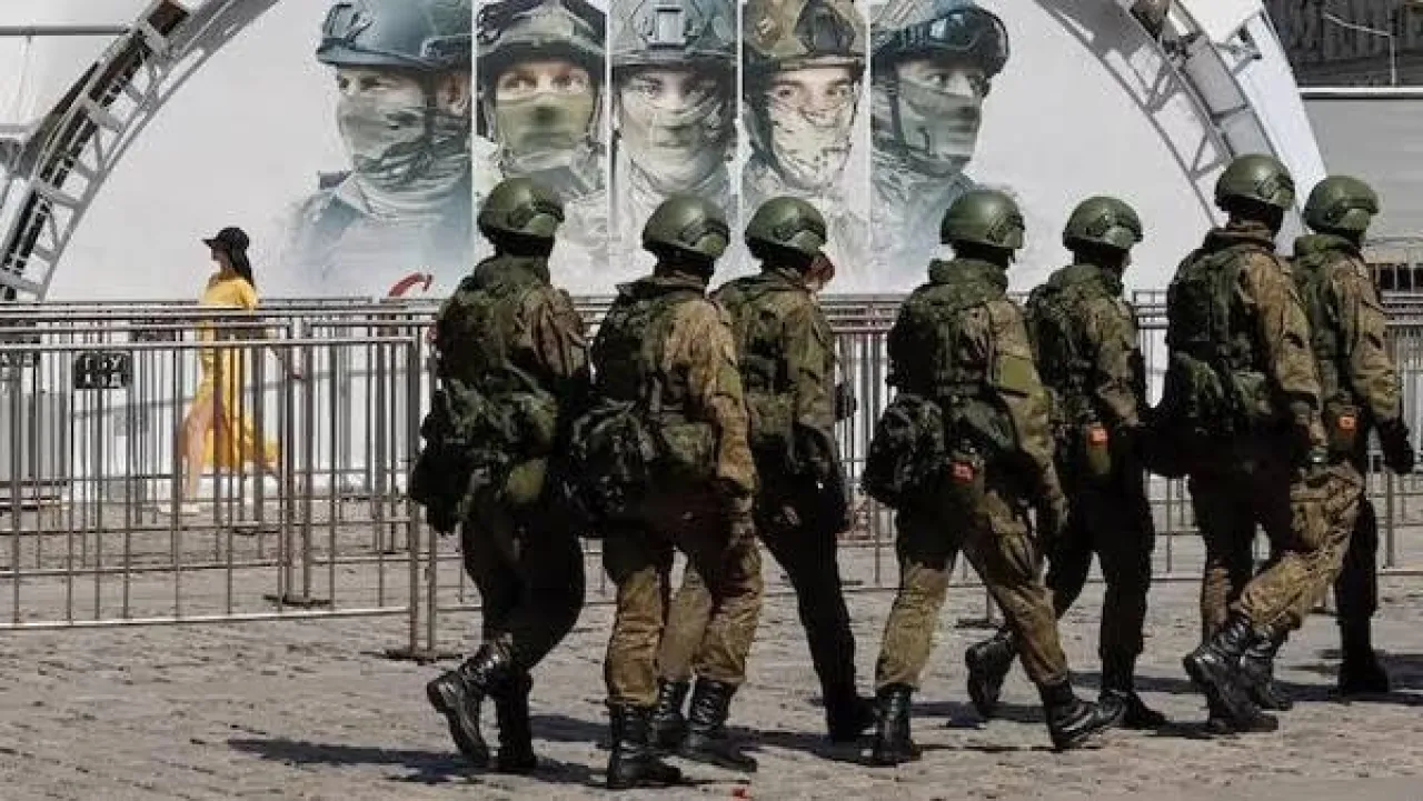 Lagi Heboh: 8 WNI Diduga Ditembak Jadi Tentara Rusia, DPR Sentil Iming-Iming Gaji Gede! — Internasional