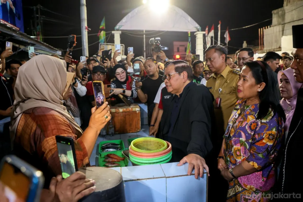 Gak Zaman Main Penggusuran! Pramono Anung Pake Cara Humanis Relokasi Pedagang Kramat Jati — News